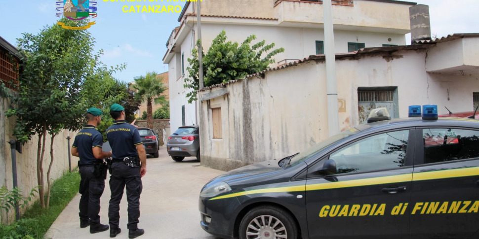 Ndrangheta sequestrato mezzo milione alla cosca Giampà di Lamezia