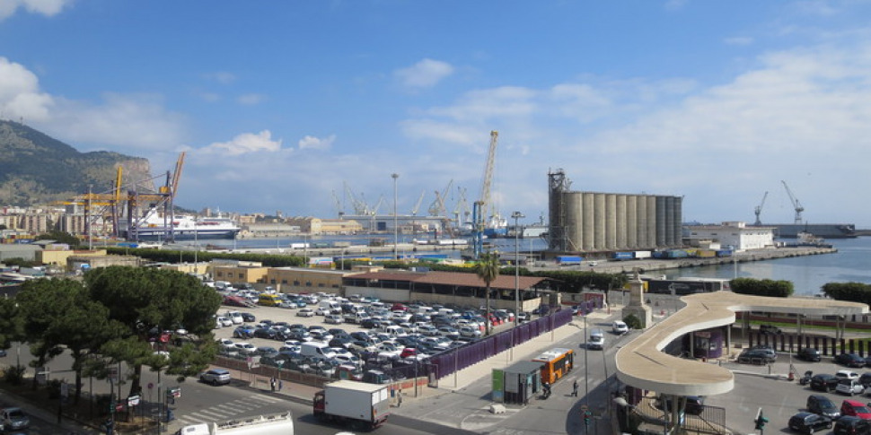 Migliaia Di Giocattoli Pericolosi Sequestrati Al Porto Di Palermo