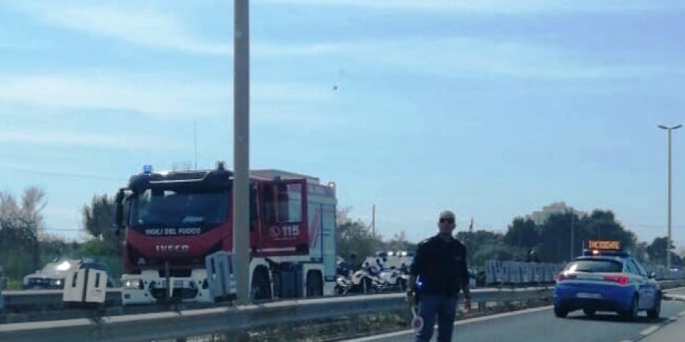 Incidente A Polignano Chiusa Al Traffico La Statale 16 In Direzione