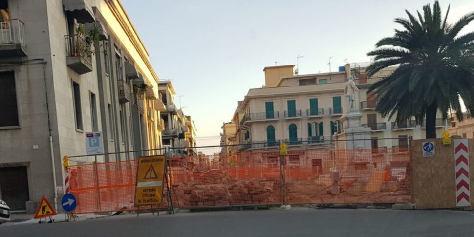 Reggio Tanti Cantieri Aperti E Il Traffico In Centro Impazzisce