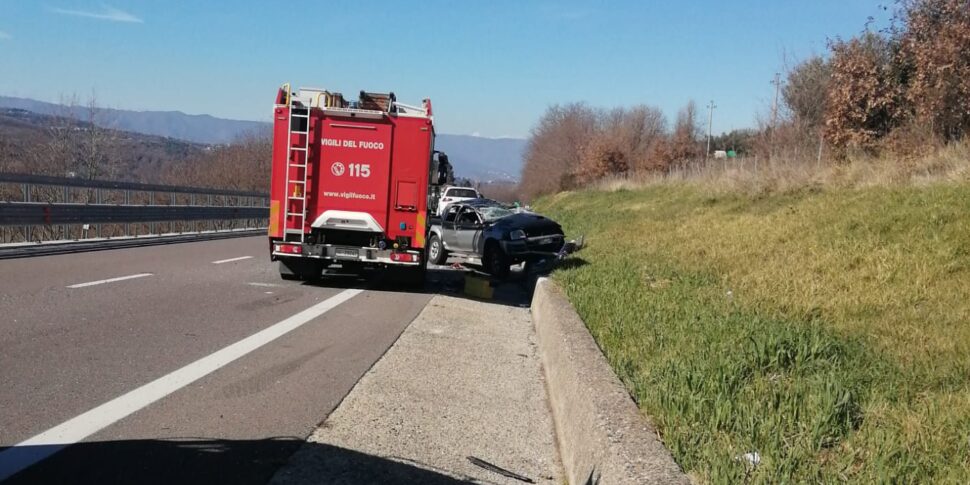 Maxi Tamponamento Sulla A2 Tra Rogliano E Cosenza Due Feriti