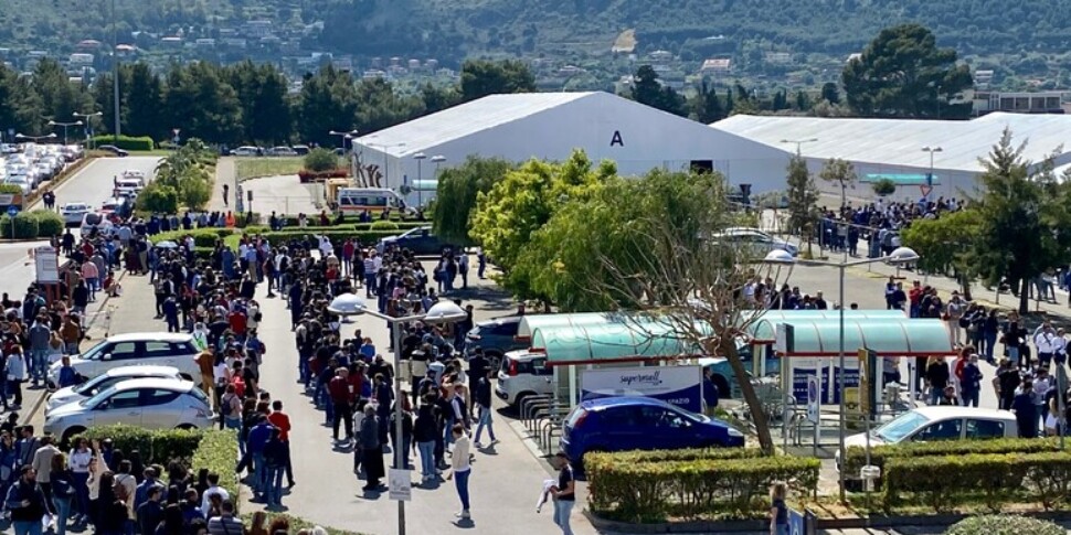 Licenziati Dipendenti Del Centro Commerciale Conca Doro Di Palermo