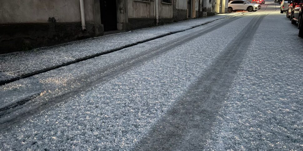 Meteo La Furia Del Maltempo In Calabria Temporali Forti Grandine