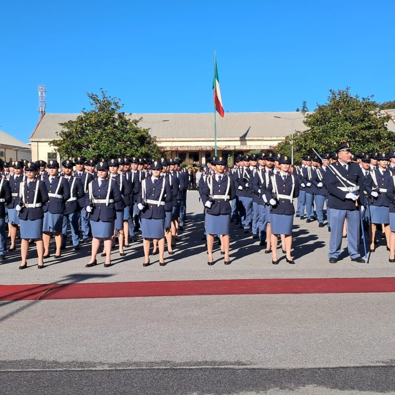 A Vibo Il Giuramento Di Allievi Agenti Alla Presenza Del Capo Della