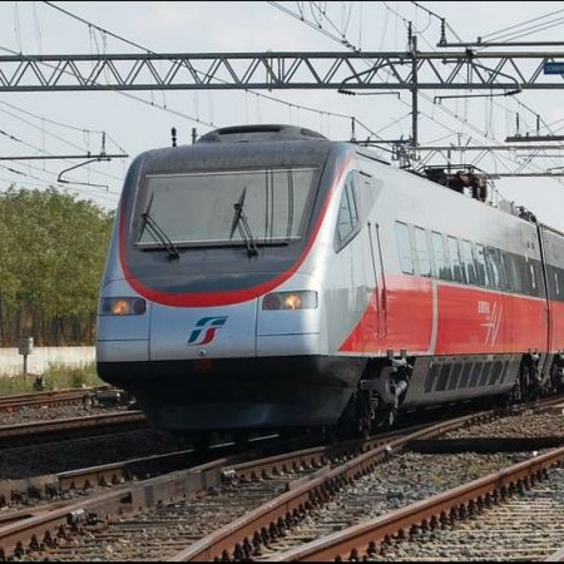 Il Mit investe 74,8 mln per Ferrovie Calabria