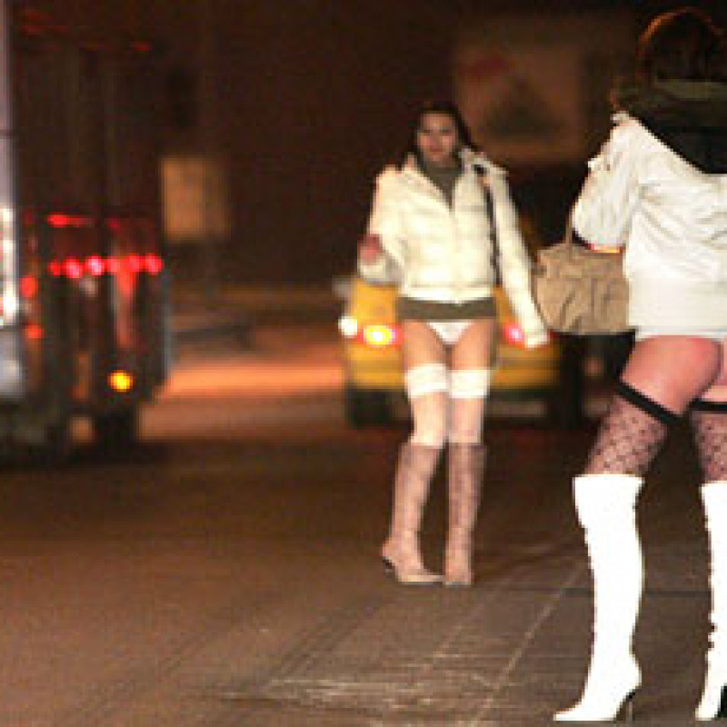 Prostituzione: identificate 7 donne a Catania