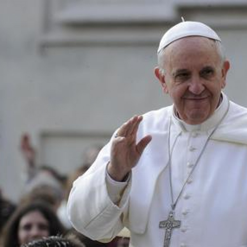 Il Papa: solidarietà e apertura ai migranti