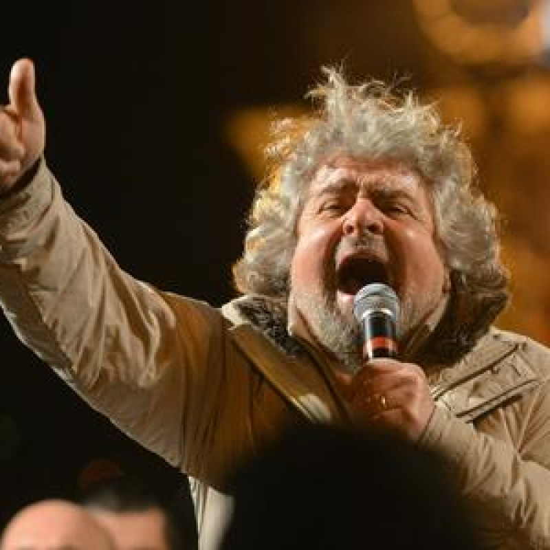 Beppe Grillo fa festa in hotel