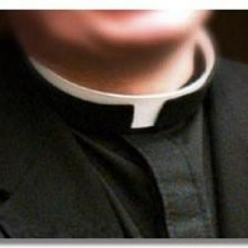 Condannato per tentata violenza sessuale, ex prete torna laico
