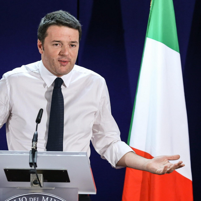 Renzi: se passa il "Sì" 500 mln ai poveri