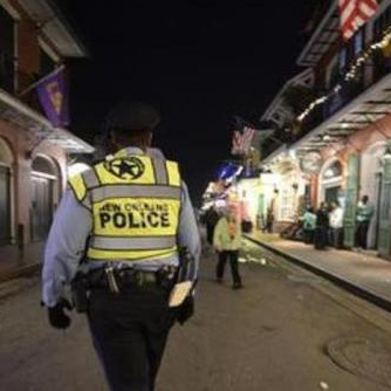 Sparatoria a New Orleans, 16 feriti