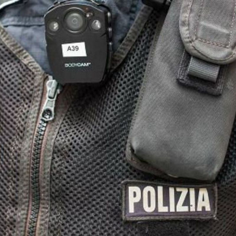 Apologia di terrorismo, perquisizioni e arresti in Italia