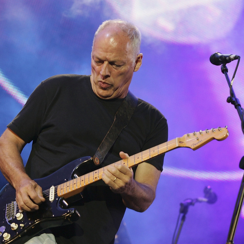 David Gilmour torna a suonare a Pompei