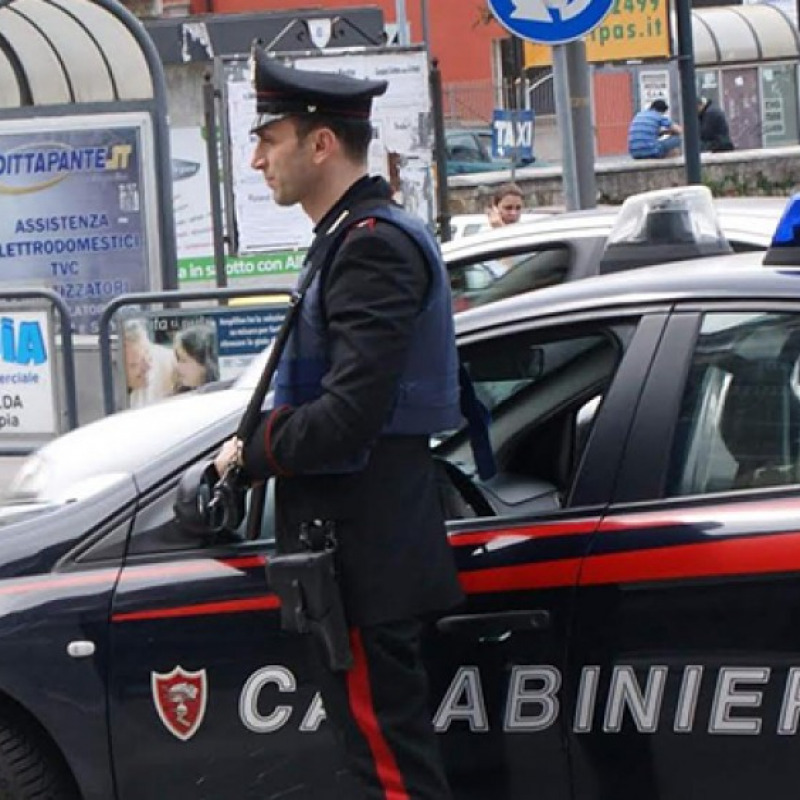 Presi trafficanti con lingotti e un milione in contanti