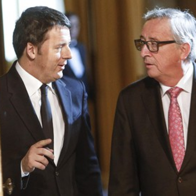 Juncker a Renzi"Bene piano Italia"
