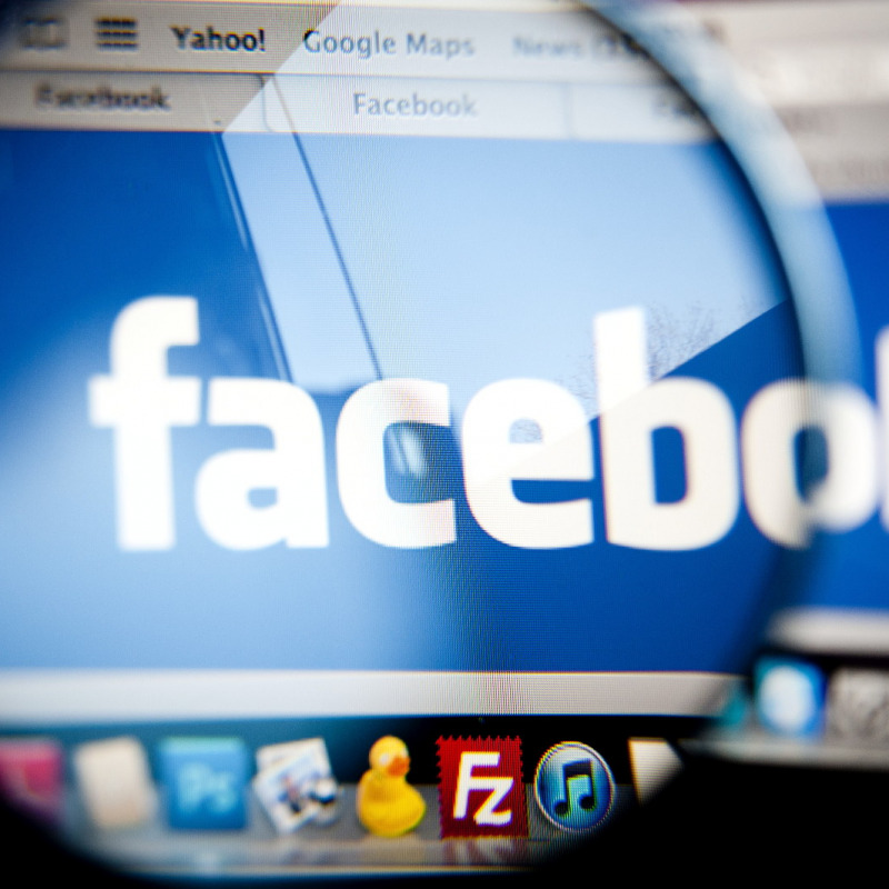 Facebook, al bando il giornalismo spazzatura