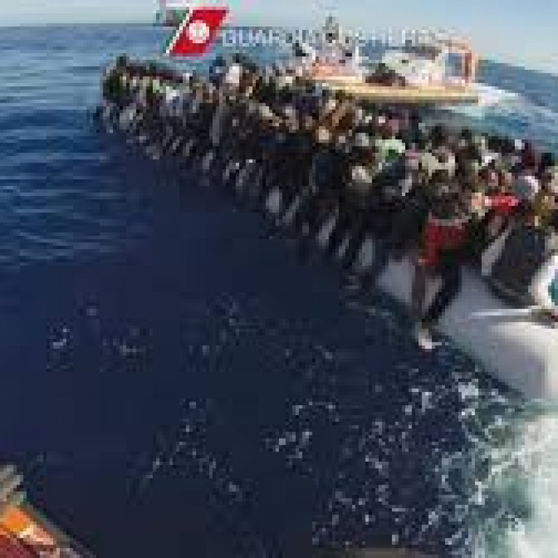 Arrestati dalla polizia nove scafisti egiziani