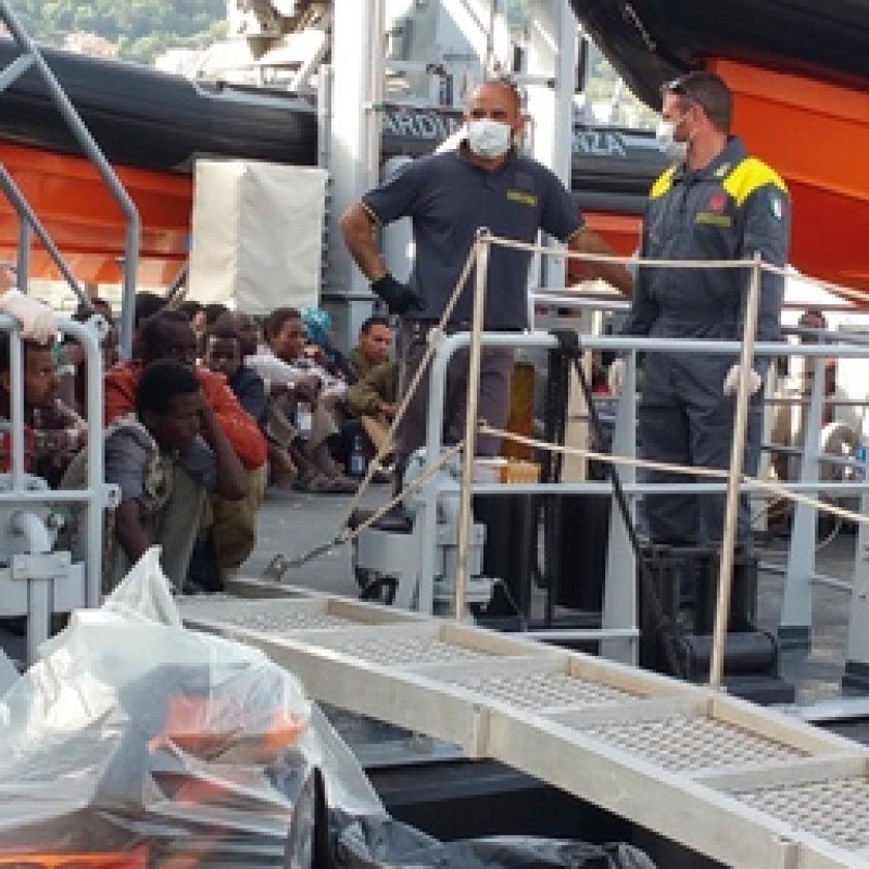 Oltre 200 migranti a Vibo Marina