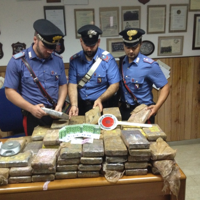 Carabinieri sequestrano un chilo di cocaina