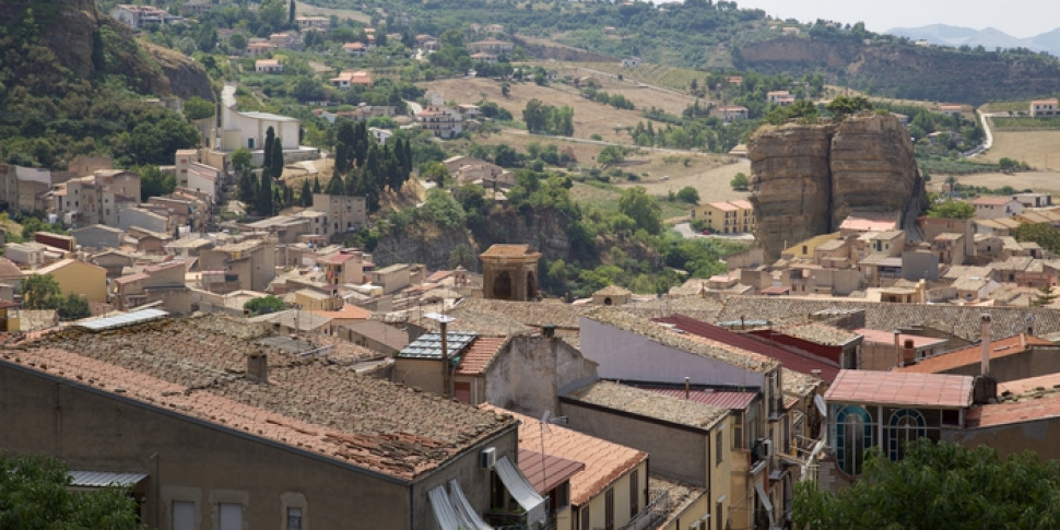 https://assets.gazzettadelsud.it/2016/08/1471445830817-970x485.jpg