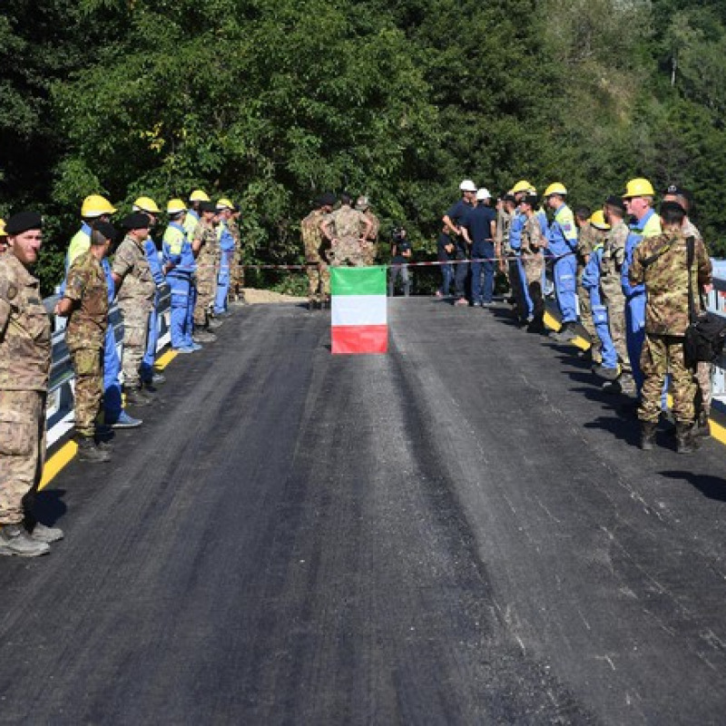 Nuova forte scossa sismicaAmatrice ponte riaperto