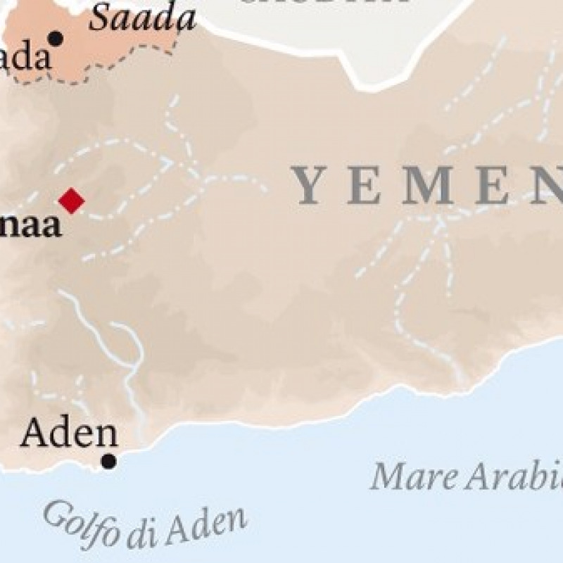 Kamikaze ad Aden, uccisi almeno 30 soldati