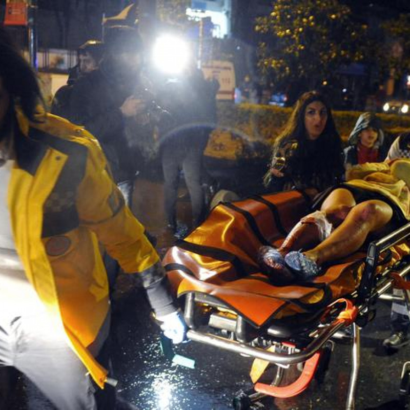 Babbo Natale col Kalašnikov, strage a Istanbul