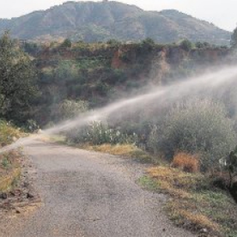 Acqua in Calabria, sprechi e paradossi