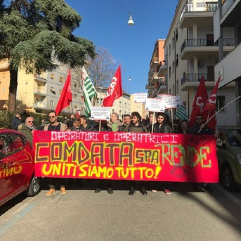 Protesta congiunta dei lavoratori