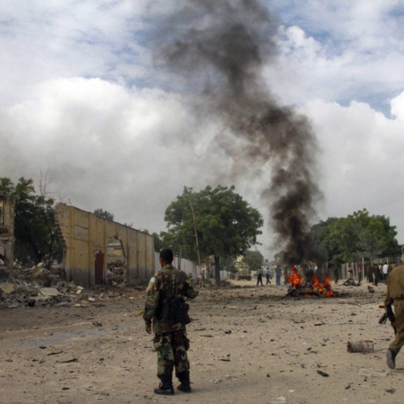 Esplode autobomba a Mogadiscio: 6 morti