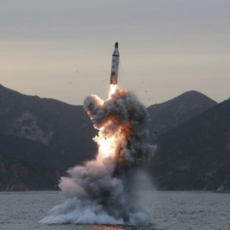 Altro lancio missile, vicepresidente Usa a Seul