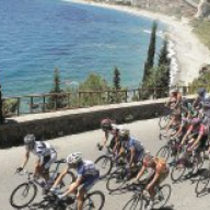 La Calabria abbraccia il Giro d’Italia