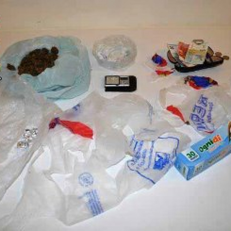 Messina, arresti e denunce: sequestrate marijuana e cocaina