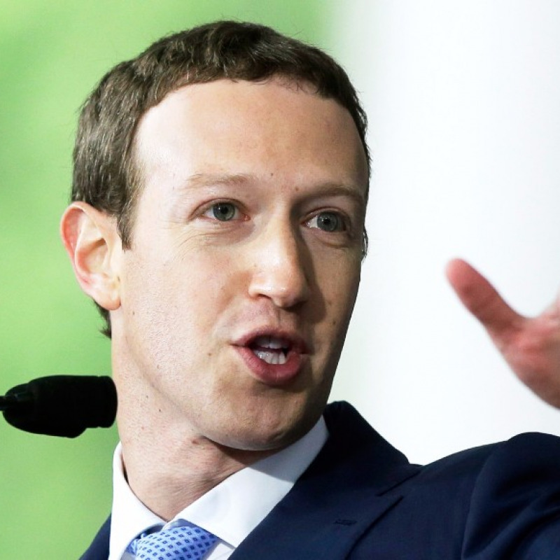 Zuckerberg replica a Trump, Fb piattaforma per tutte le idee