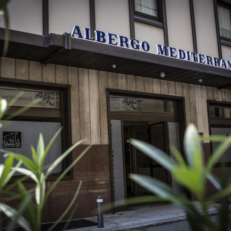 Presunto rapinatore seriale di alberghi fermato a Palermo