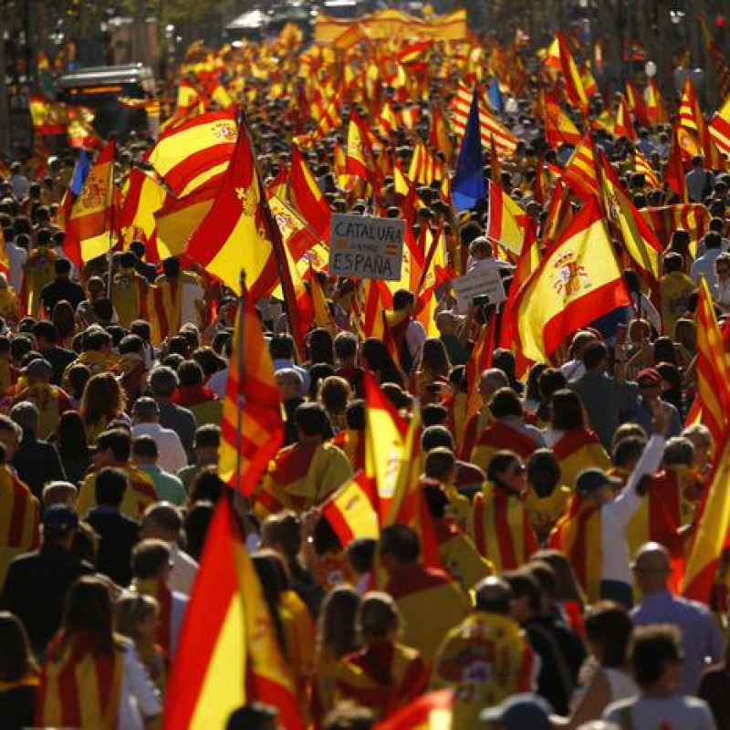 Un milione al corteo unionista di Barcellona