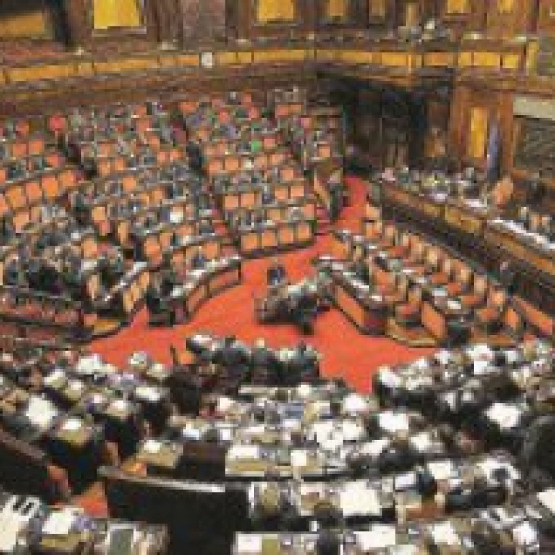 Il Rosatellum organizza la Calabria: 4 collegi al Senato e 8 alla Camera