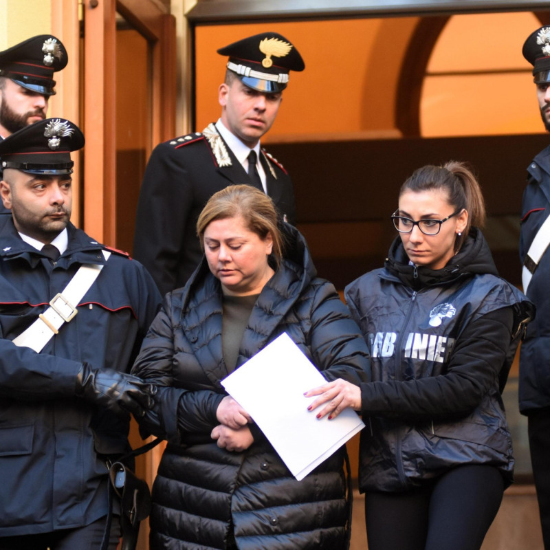 Una donna a capo potente clan a Palermo, 25 arresti