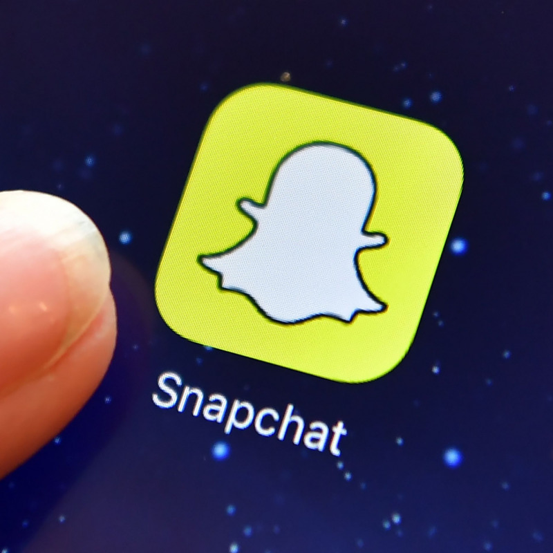 Snapchat cerca rilancio, le Storie potrebbero sbarcare sul web