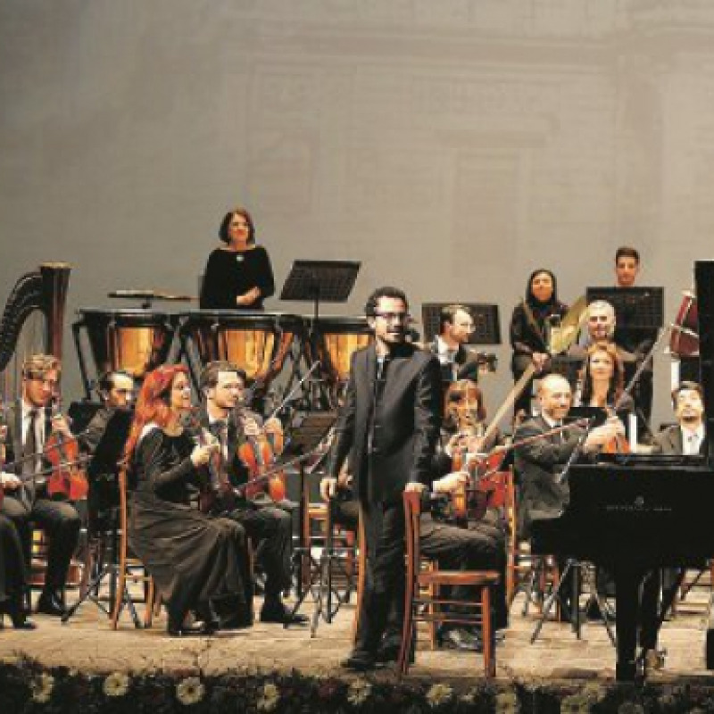 Il concerto di Capodanno esalta il Vittorio Emanuele