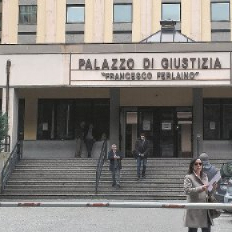 Assunzioni a Calabria Etica In nove vanno a processo