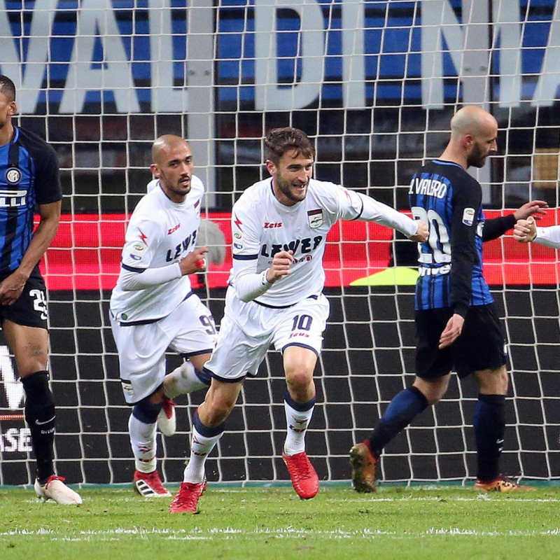 Il Crotone pareggia a Milano con l'Inter: 1-1