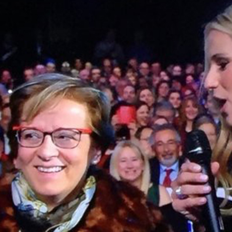 Sanremo, una milazzese intervistata da Michelle diventa "star" dei social
