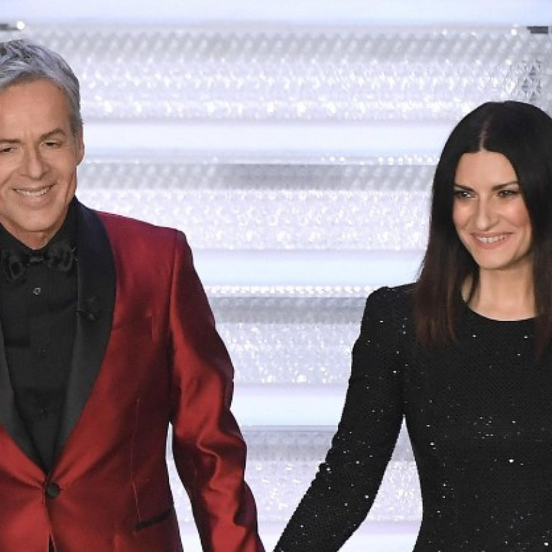 Sanremo: Pausini show, emozione Favino e Mannoia