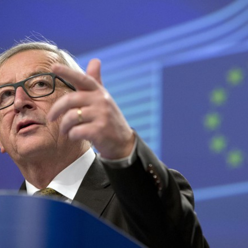 Juncker: "Prepariamoci a Governo non operativo in Italia"