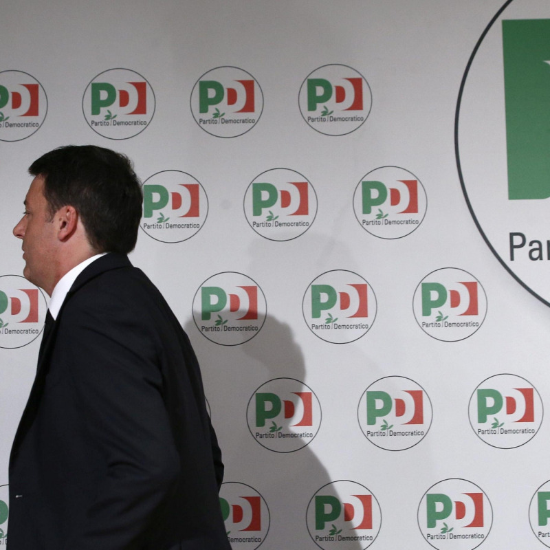 Pd: Renzi, chi vuole governo con M5s lo dica direzione