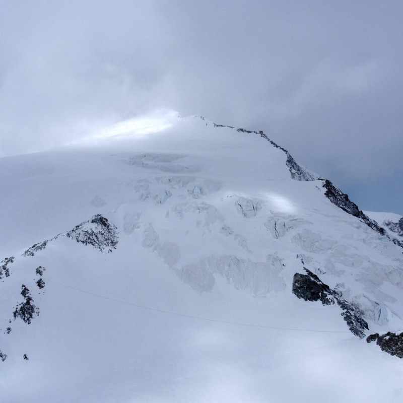 4 alpinisti morti sulle Alpi, 5 feriti gravi