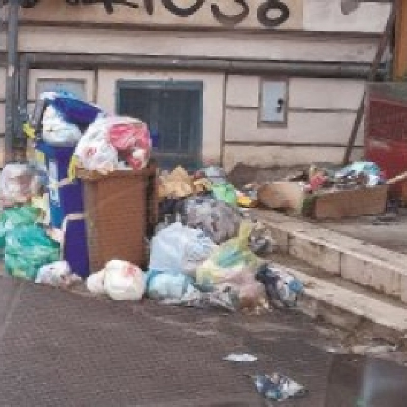 Catanzaro, il Comune cerca uno “sceriffo dei rifiuti”