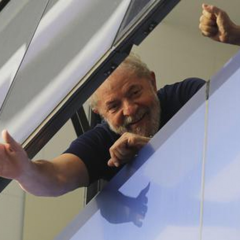 Ordinata la scarcerazione di Lula