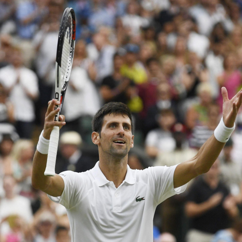 Wimbledon, Djokovic batte Nadal e vola in finale
